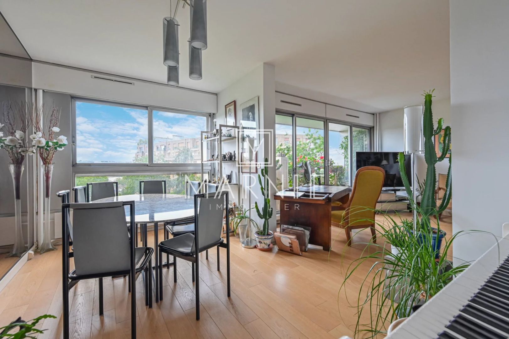 15\u00e8me - Appartement familial